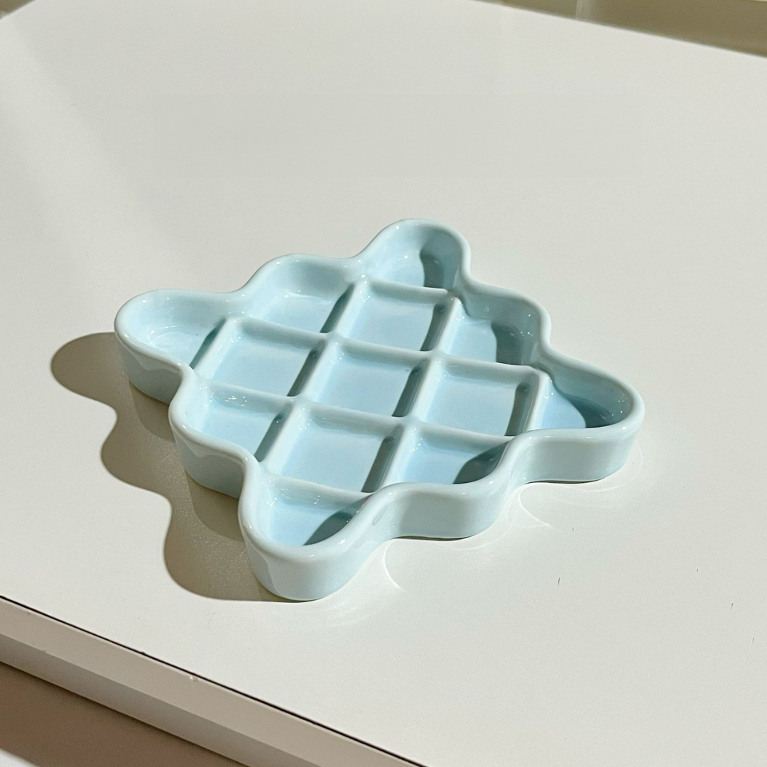 Waffle Time! Slow Feeder